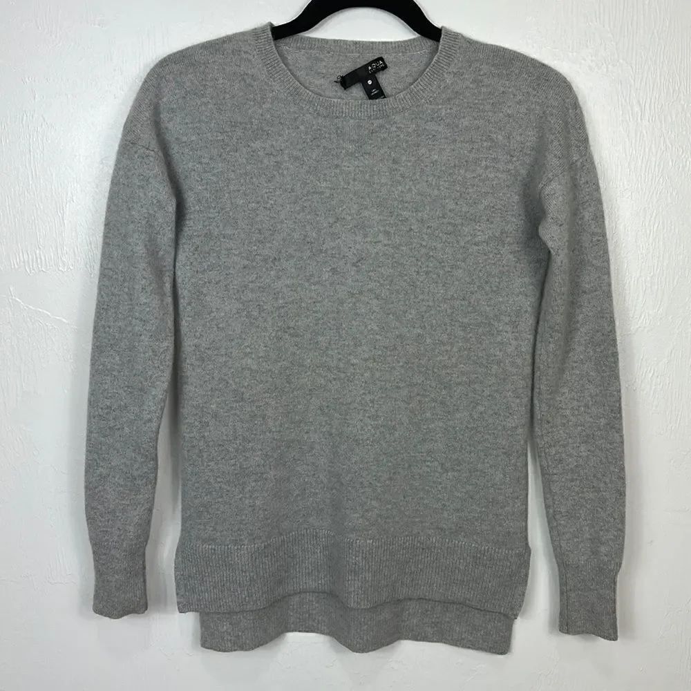 Aqua Cashmere Gray Crew Neck Hi-Low Hem Pullover Sweater Size XS
